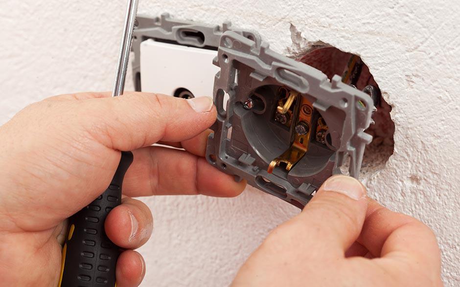 dépannage électricien Élancourt